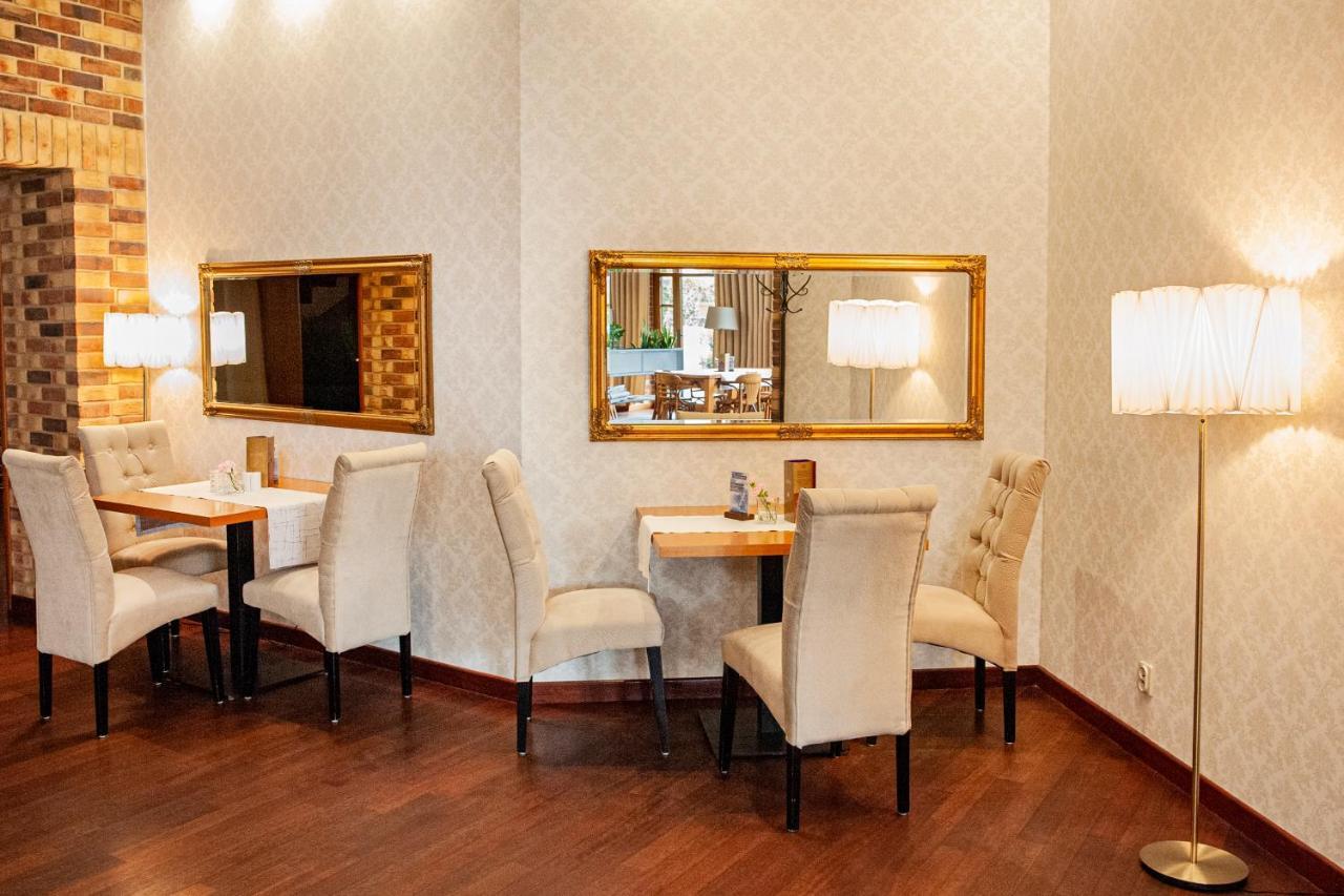 Hotel Spichlerz Lubawa 外观 照片