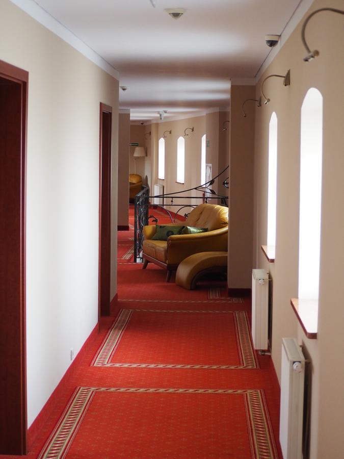 Hotel Spichlerz Lubawa 外观 照片